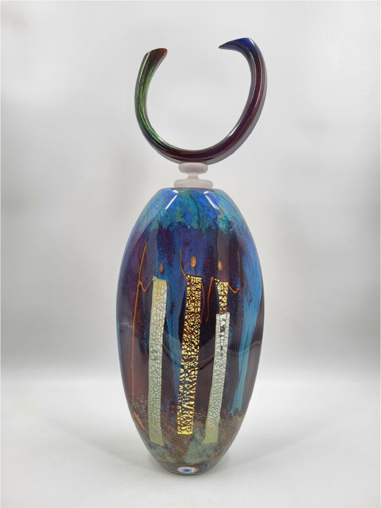 Vase artistique exposé au Grand Presbytère, Salle d’exposition Martres Tolosane.